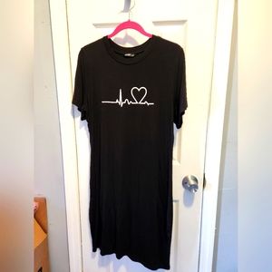 Shein curve tshirt short sleeve dress with graphic on front